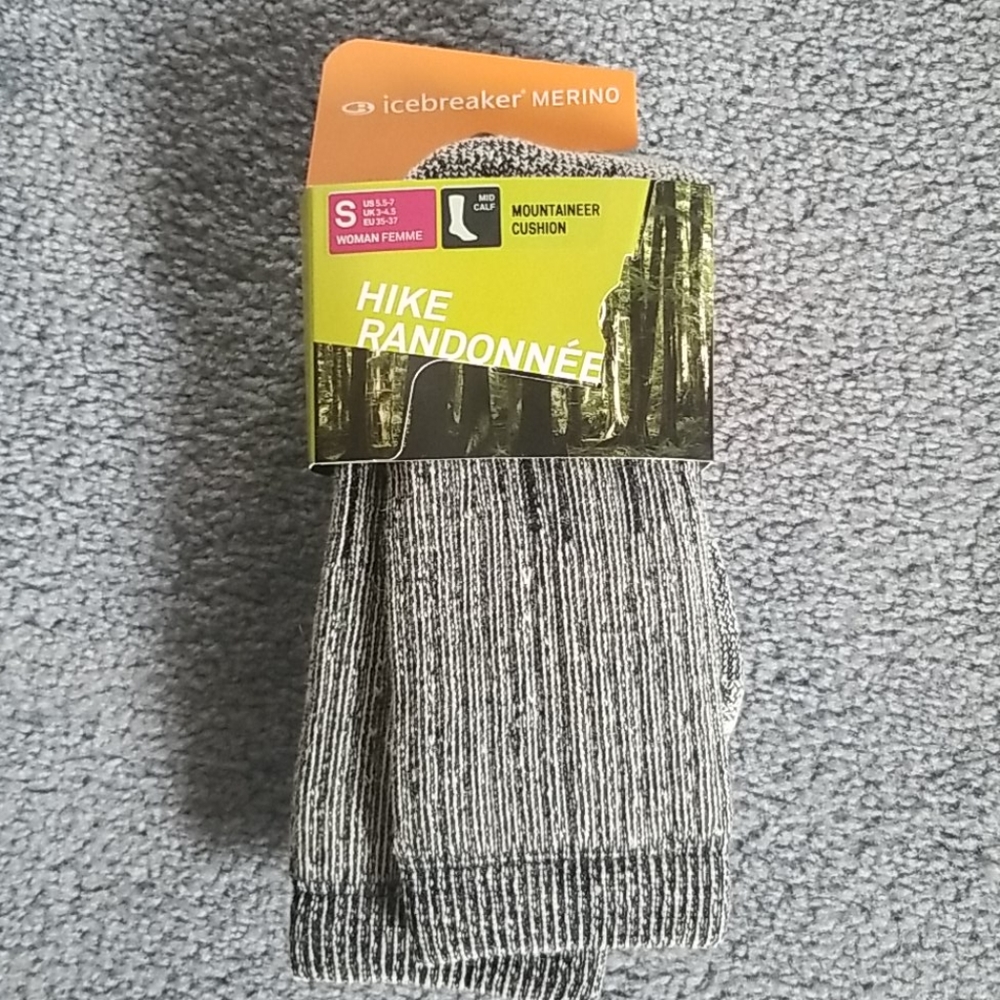 Icebreaker mountaineer socks